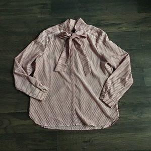 Banana Republic tie neck button down shirt